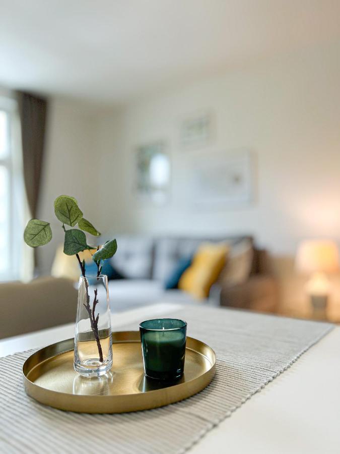 One-Bedroom Deluxe Apartment
