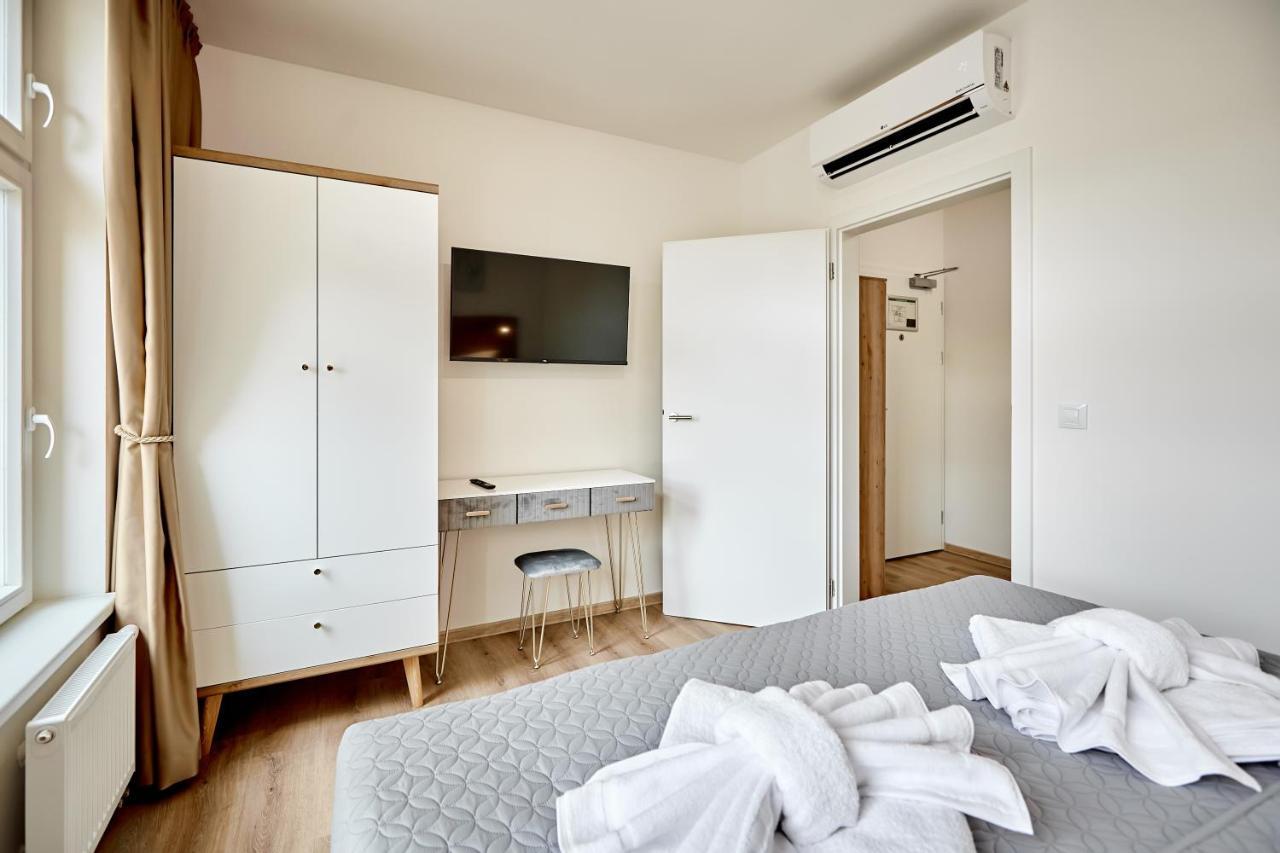 One-Bedroom Superior Apartment