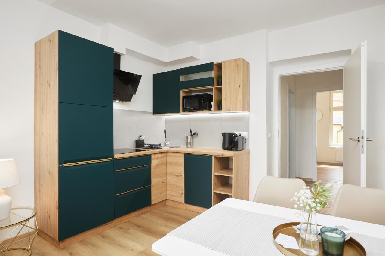 One-Bedroom Deluxe Apartment